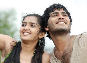 Naalai Namadhe Movie Lyrics