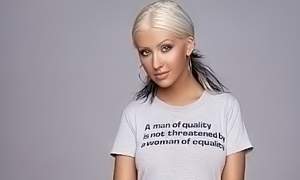 Christina Aguilera Bio